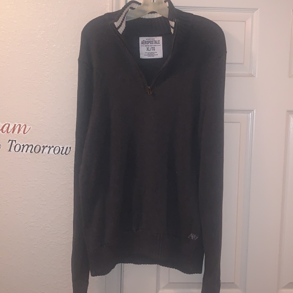 Aeropostale Sweater - Picture 4 of 6